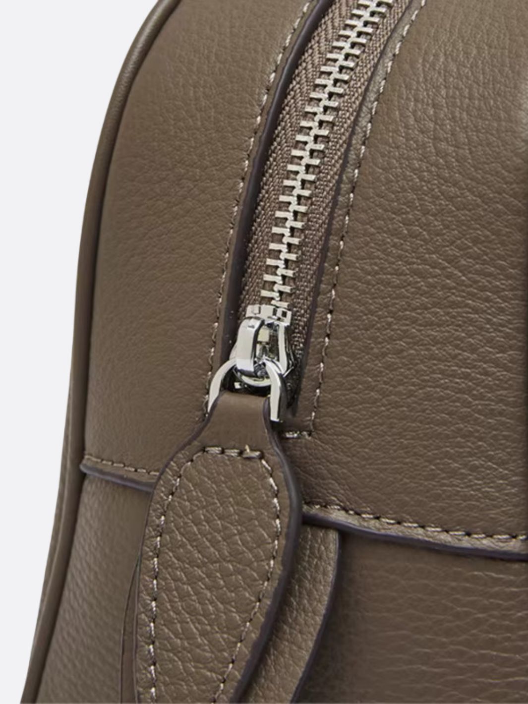 Bolso de bolos de piel