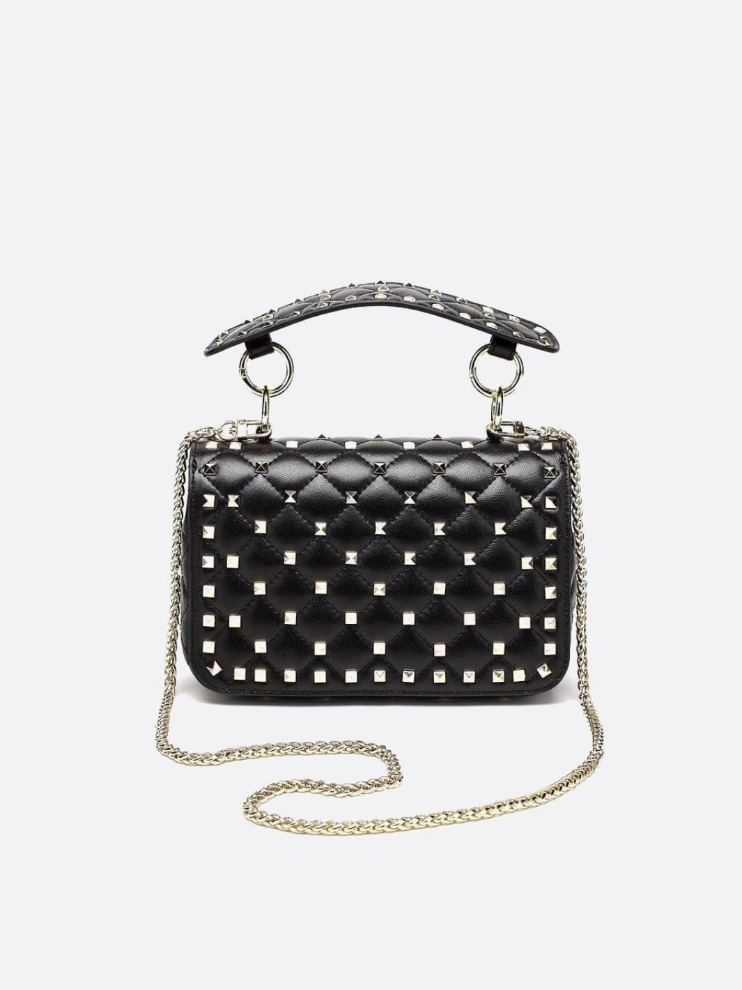 Bolso negro con tachuelas