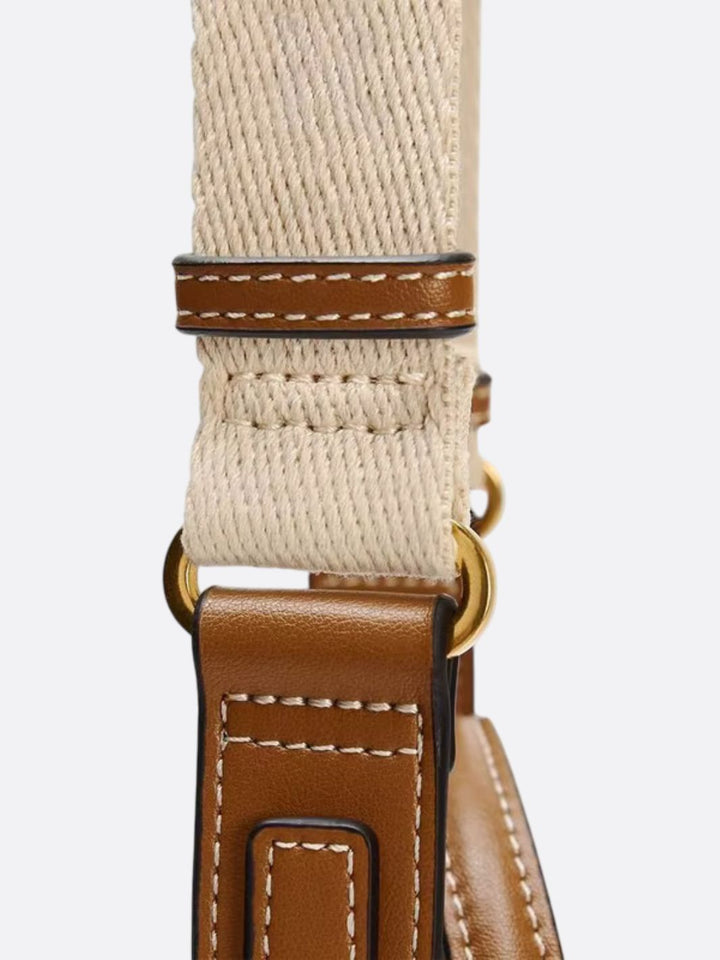 Bolso de lona y piel.