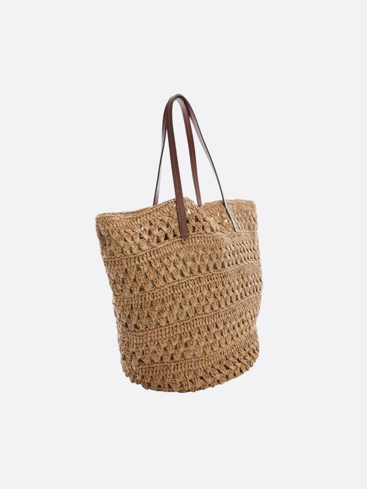 Bolso de paja con asa de cuero