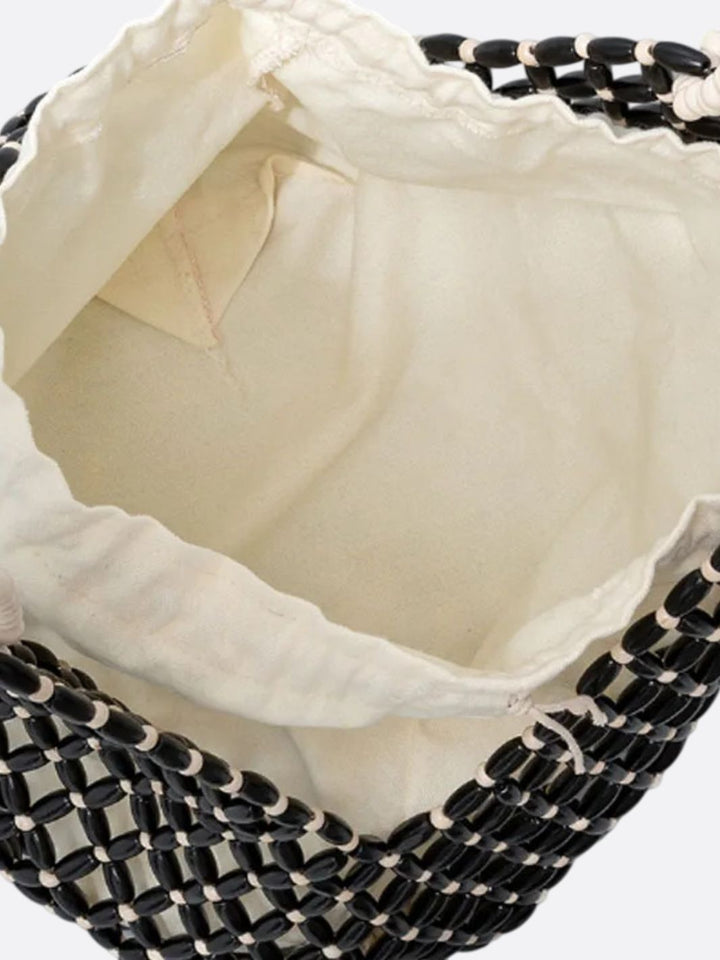 Bolso de mano con perlas